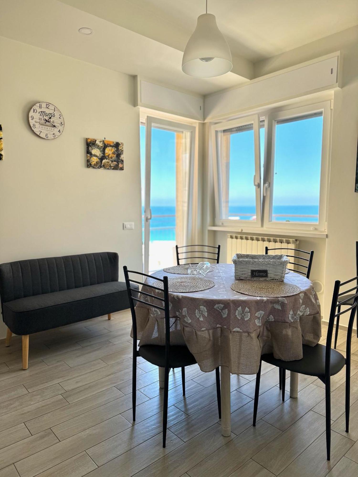 Donna Apollonia Home Holiday Monopoli Exterior photo